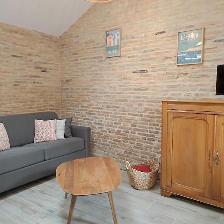 Studio De Charme Independant Belin-Beliet Exterior foto